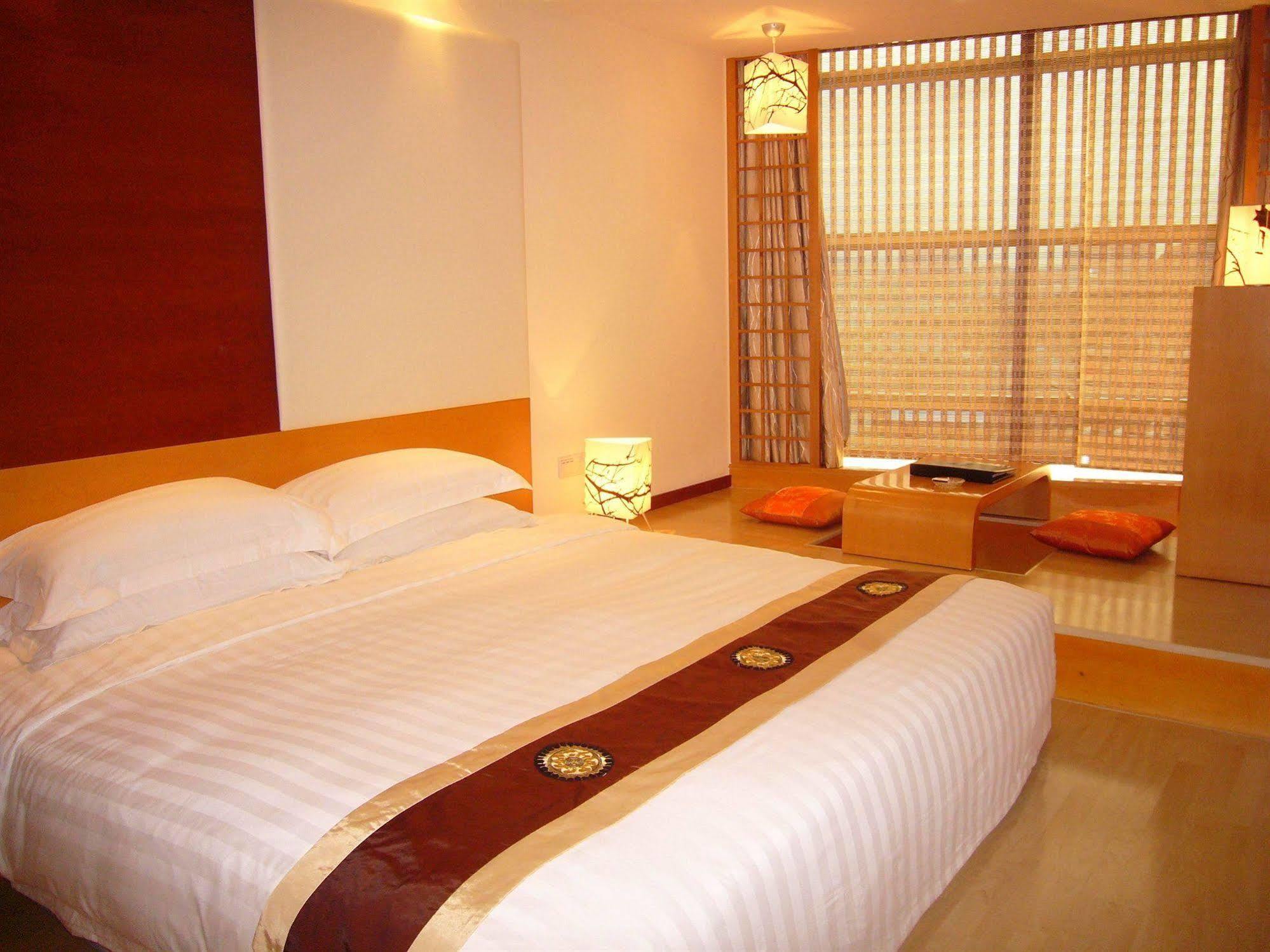 Maihao International Hotel Zhuhai Exterior photo