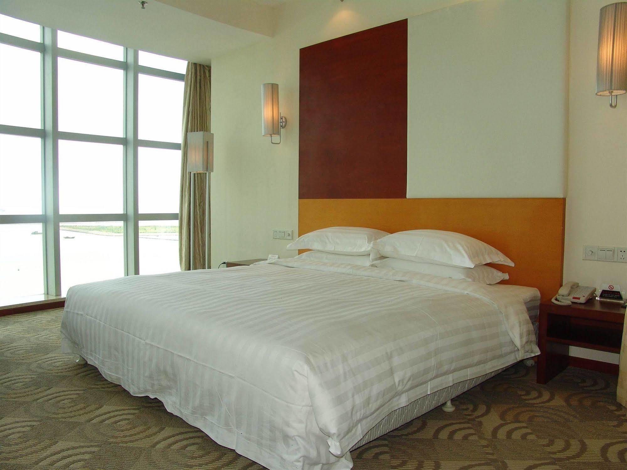 Maihao International Hotel Zhuhai Exterior photo